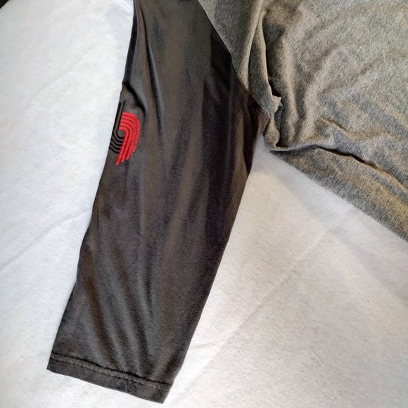 MITCHELL & NESS BLAZER MANIAC MEN'S T-SHIRT SIZE XL - Picture 9 of 12